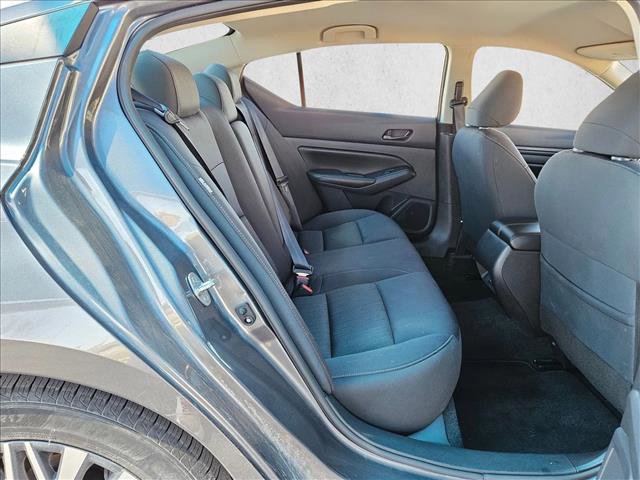 Used 2024 Nissan Altima 2.5 SV image 19