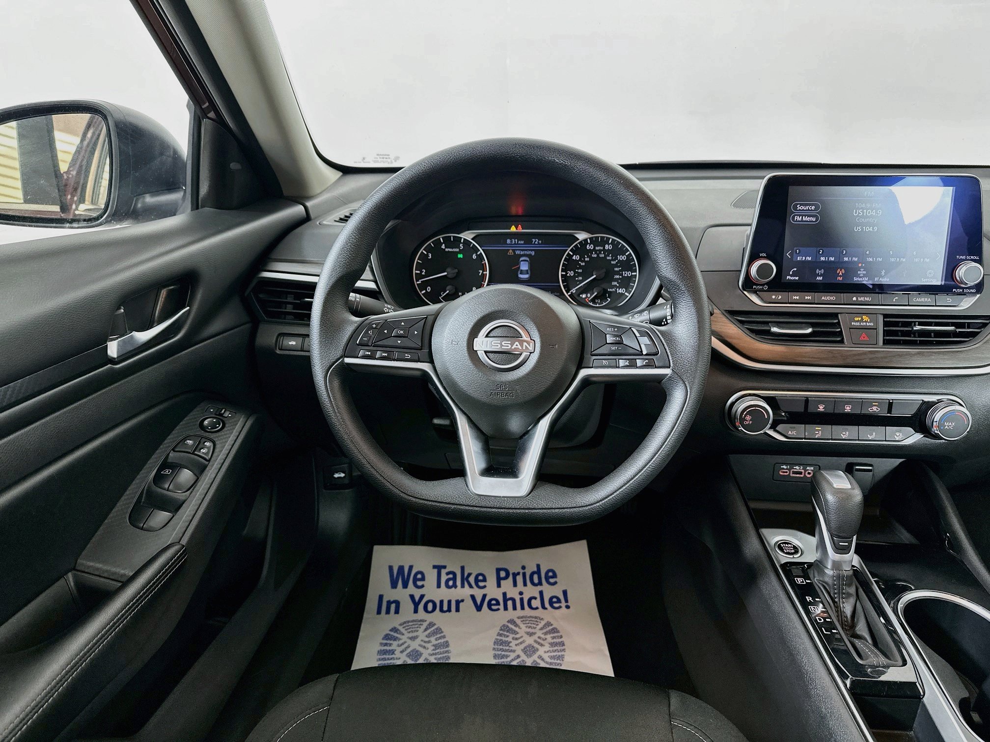 Used 2024 Nissan Altima 2.5 SV FWD image 20