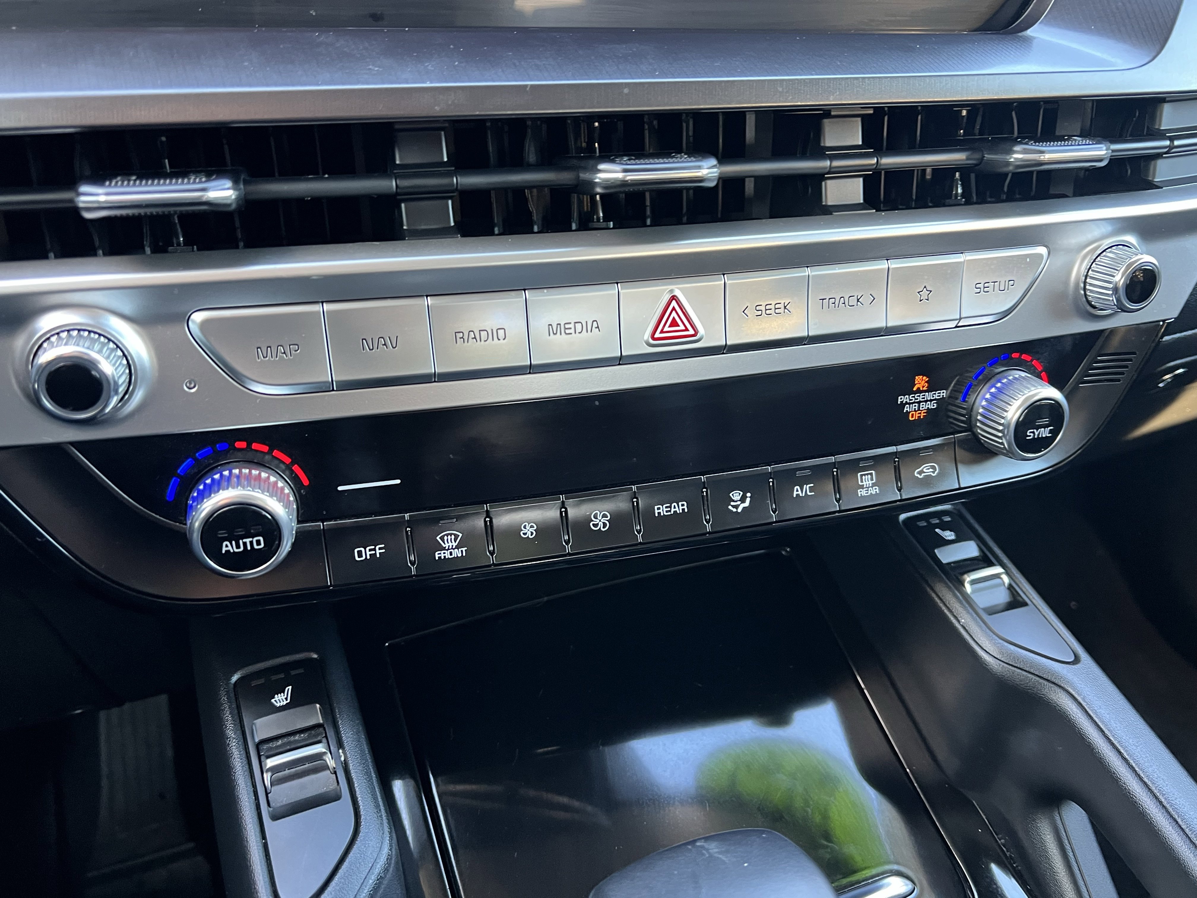 Certified 2023 Kia Telluride S image 29