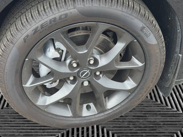 New 2026 Chrysler Pacifica Limited w/ S Appearance Package AWD/4WD image 9
