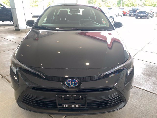 Certified 2025 Toyota Corolla LE AWD/4WD image 5
