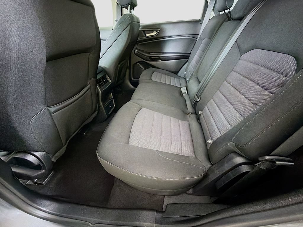 Used 2024 Ford Edge SE w/ Black Appearance Package AWD/4WD image 22
