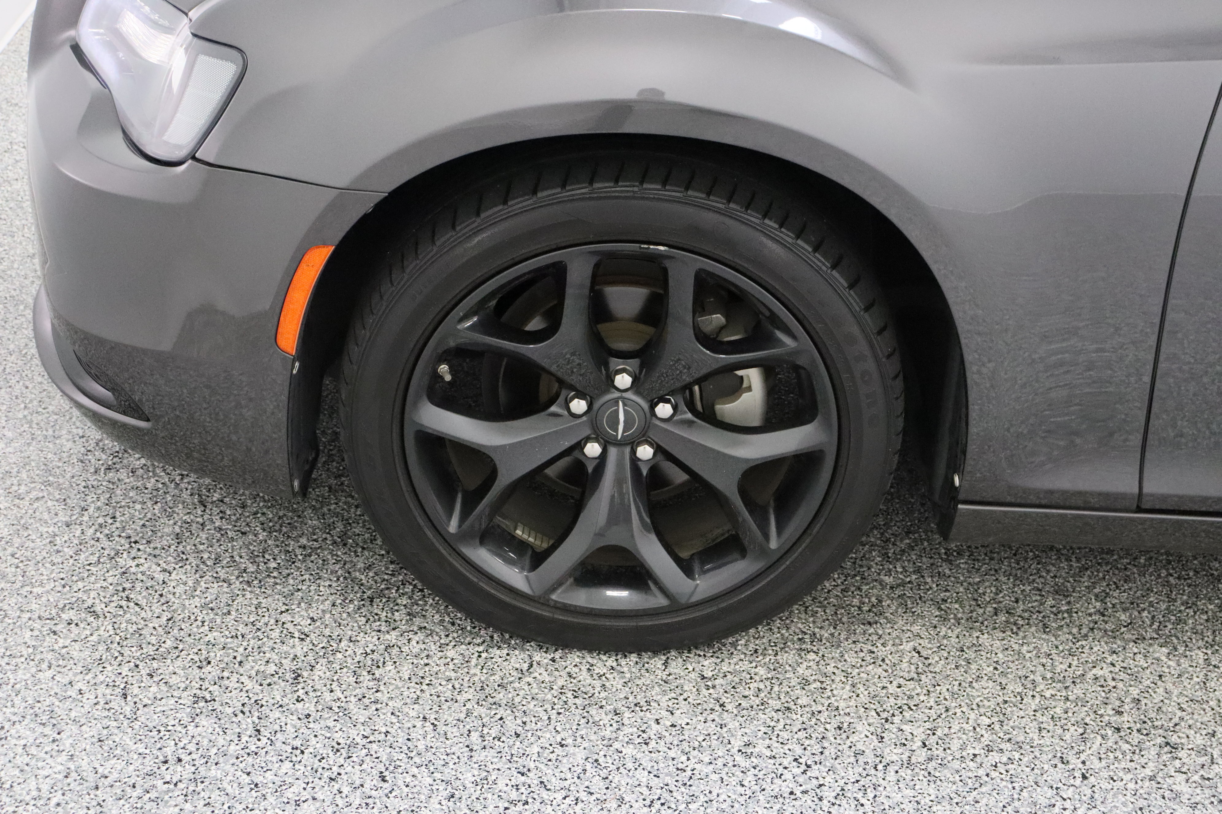 Used 2023 Chrysler 300 Touring w/ Sport Appearance Package RWD image 11