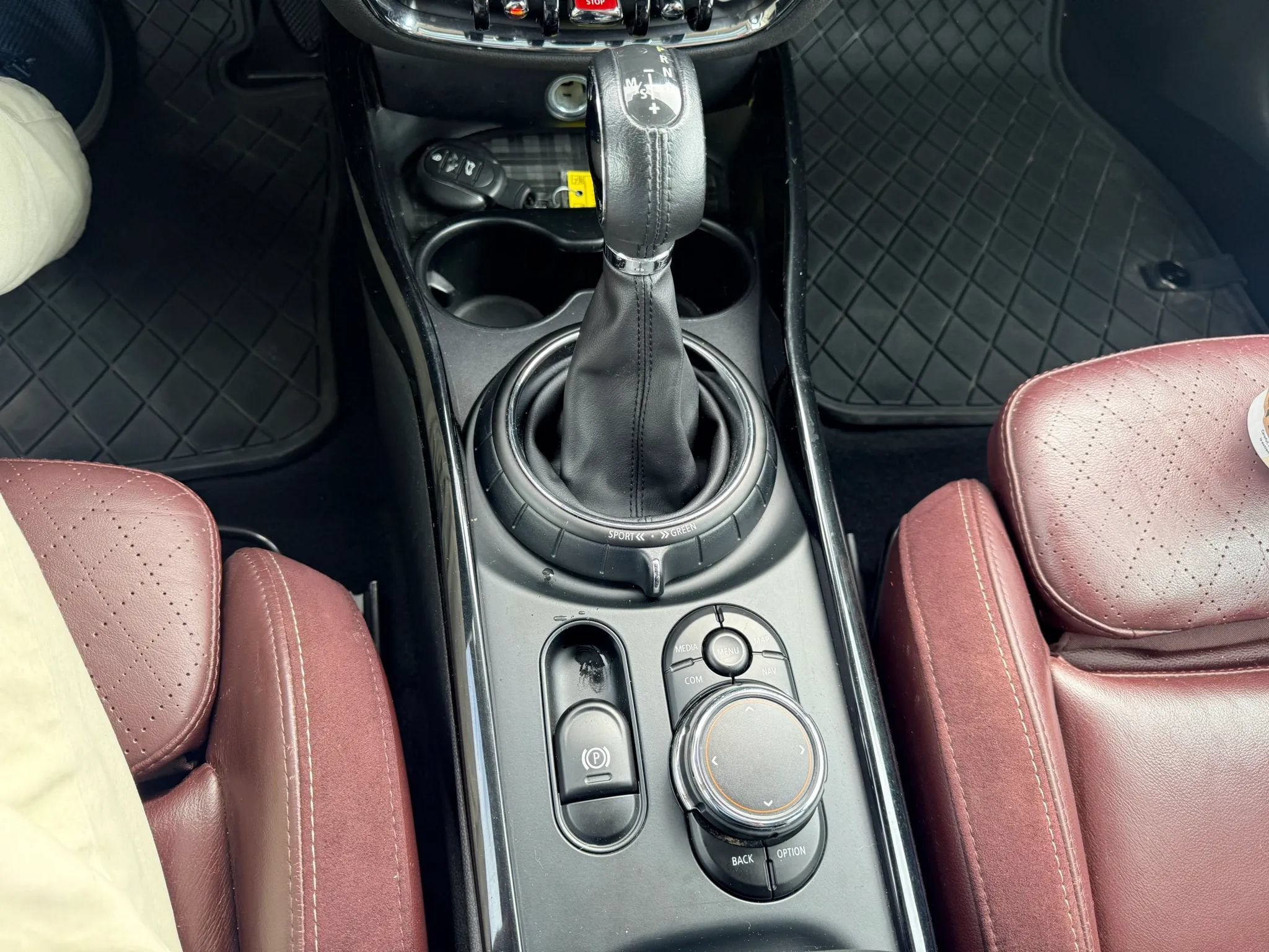 Used 2017 MINI Cooper Clubman S FWD image 13