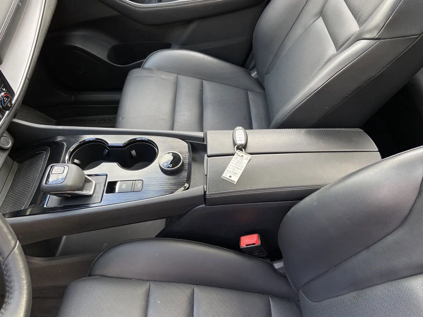 Used 2021 Nissan Rogue SV w/ Premium Package image 21