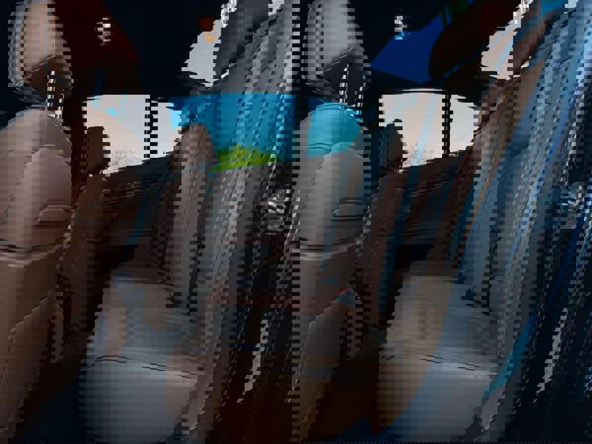 Used 2013 BMW ALPINA B7 image 44