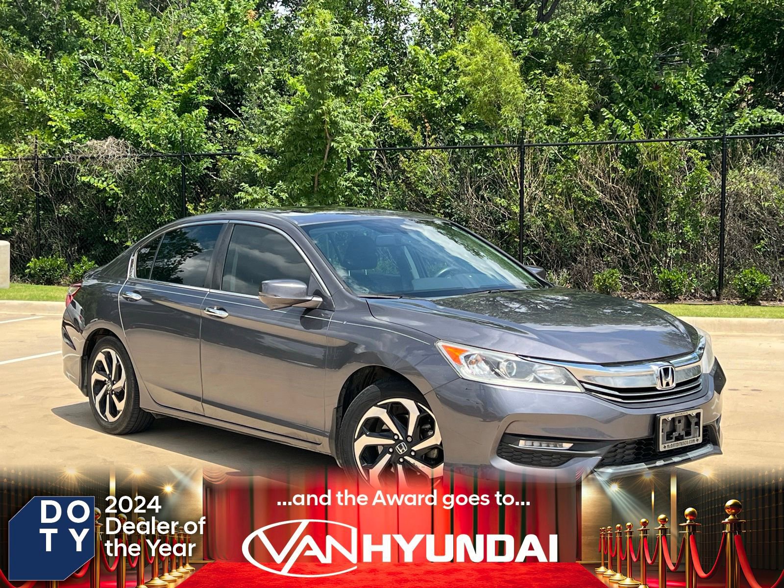 Used 2017 Honda Accord EX-L video 1