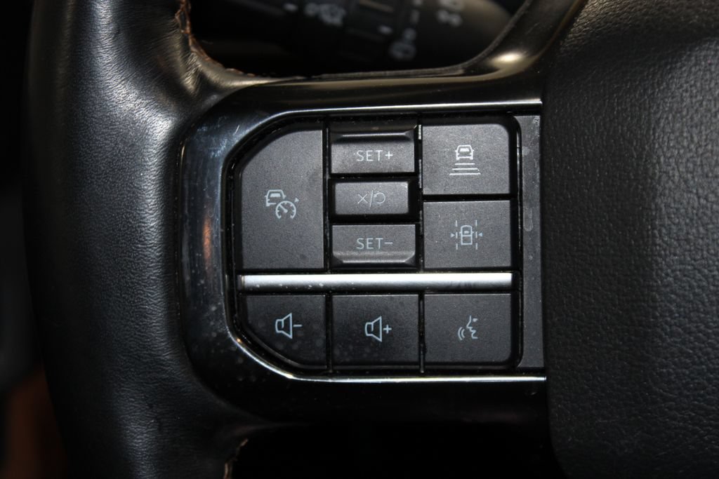 Used 2022 Ford Expedition Platinum AWD/4WD image 39
