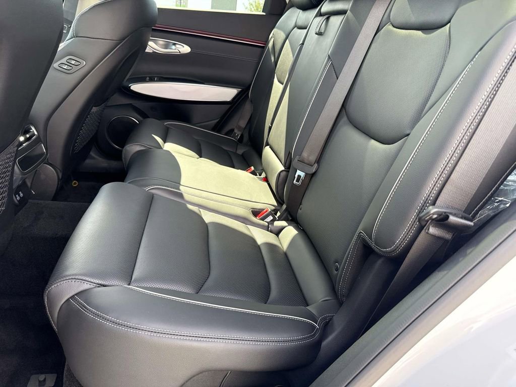 New 2026 Genesis GV70 2.5T Advanced image 17