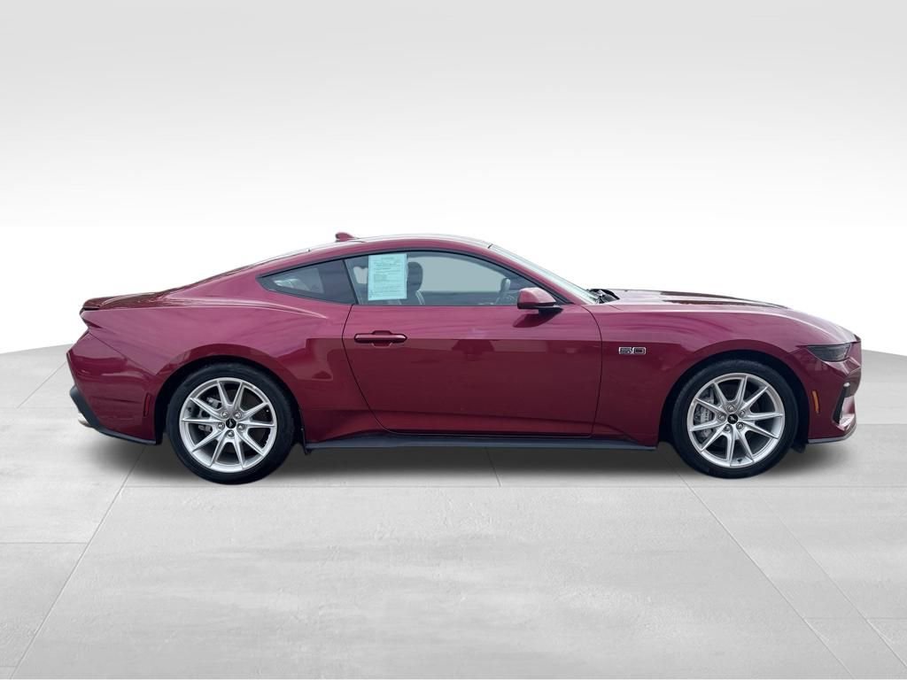 Used 2025 Ford Mustang GT Premium image 6