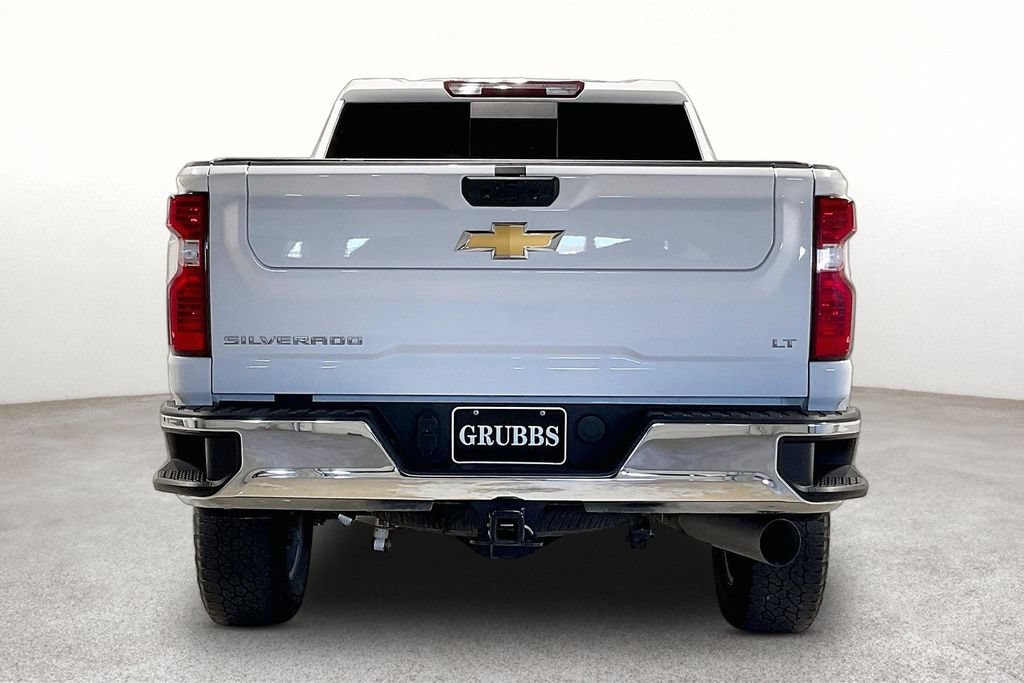 Used 2022 Chevrolet Silverado 2500 LT w/ Convenience Package AWD/4WD image 5