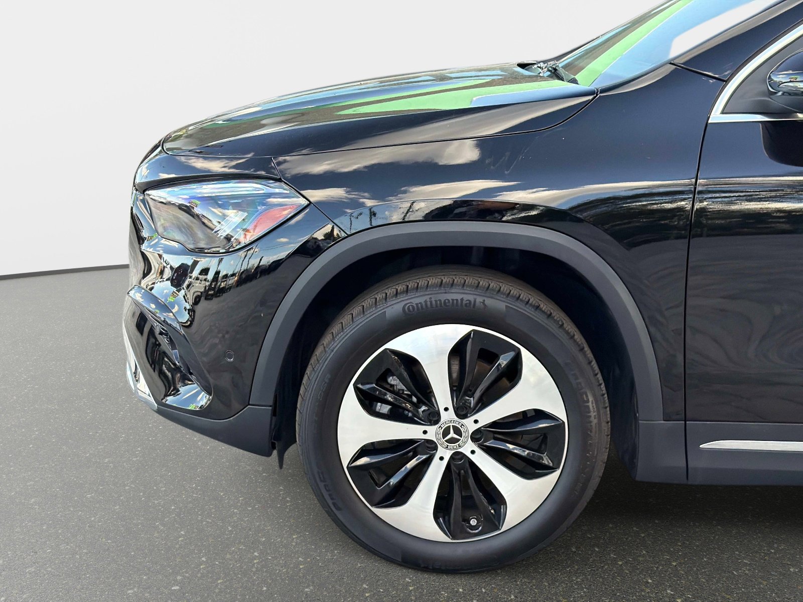 Used 2025 Mercedes-Benz GLA 250 4MATIC image 20