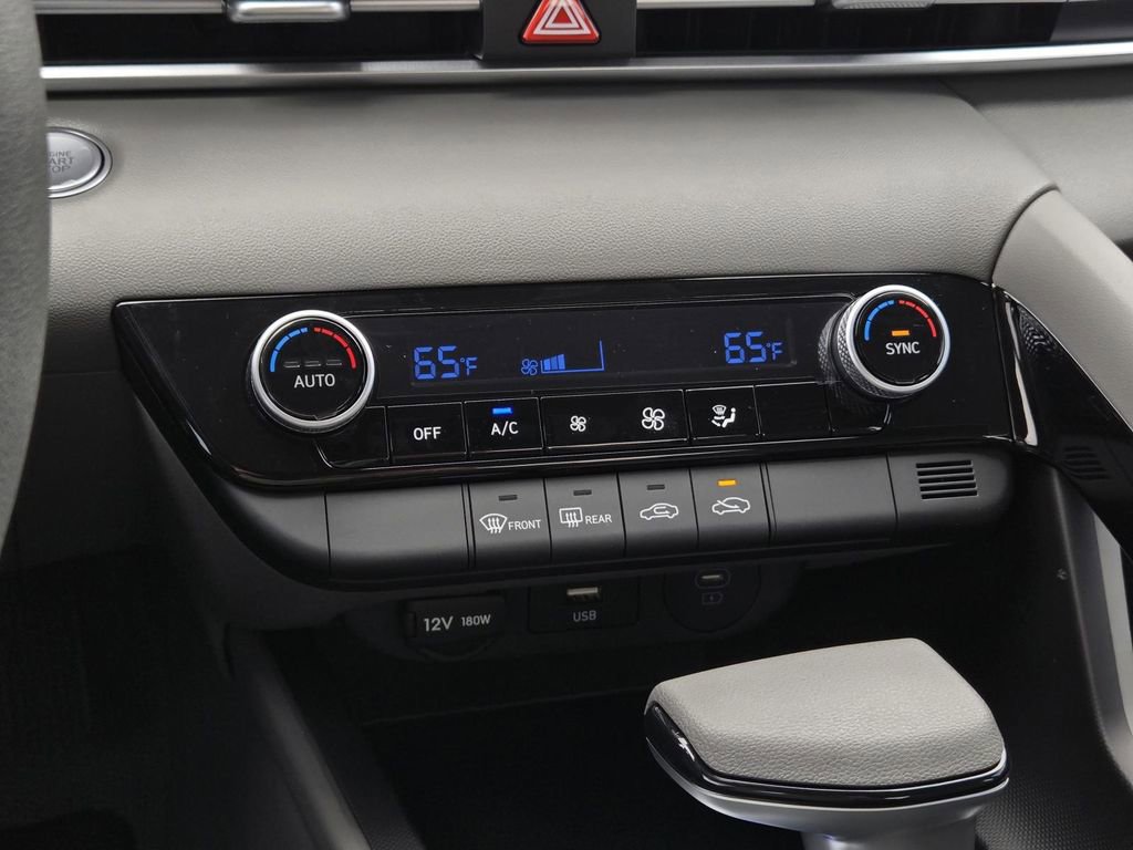 New 2026 Hyundai Elantra Blue FWD image 13