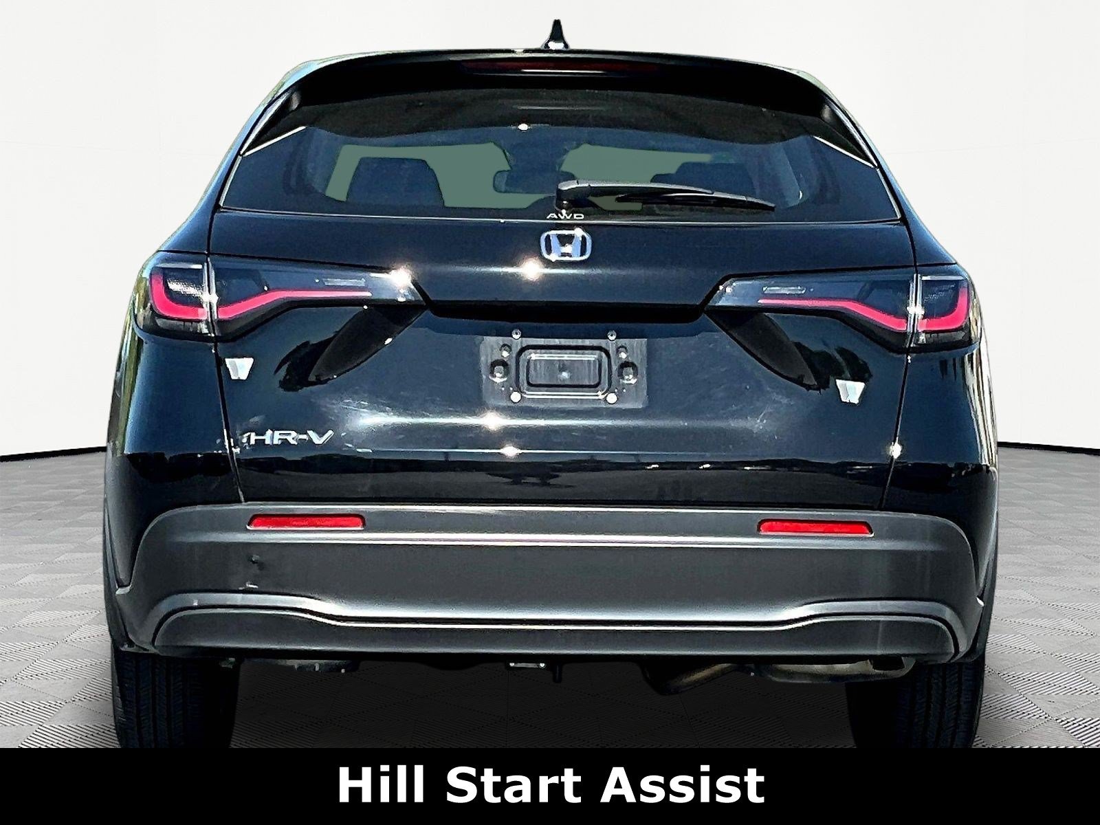 Used 2024 Honda HR-V LX image 5