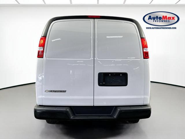Used 2023 Chevrolet Express 2500 w/ Driver Convenience Package RWD image 8