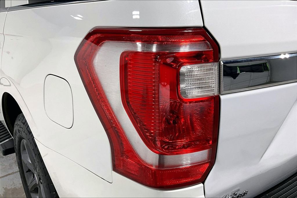 Used 2021 Ford Expedition XLT image 40