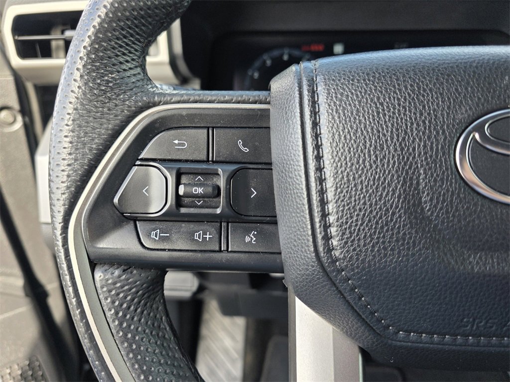 Used 2024 Toyota Tacoma TRD Off-Road image 22