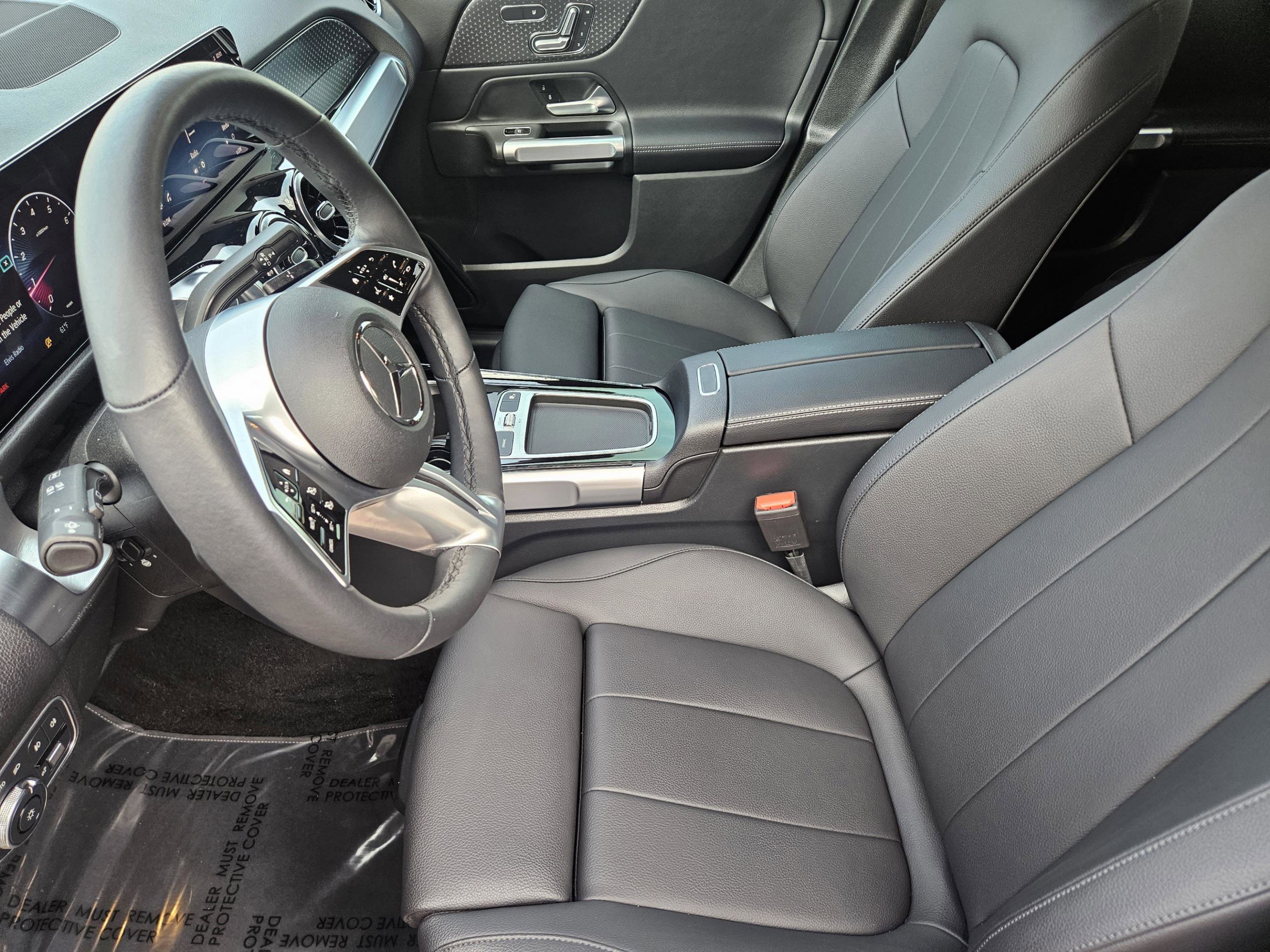 Used 2026 Mercedes-Benz GLB 250 image 6