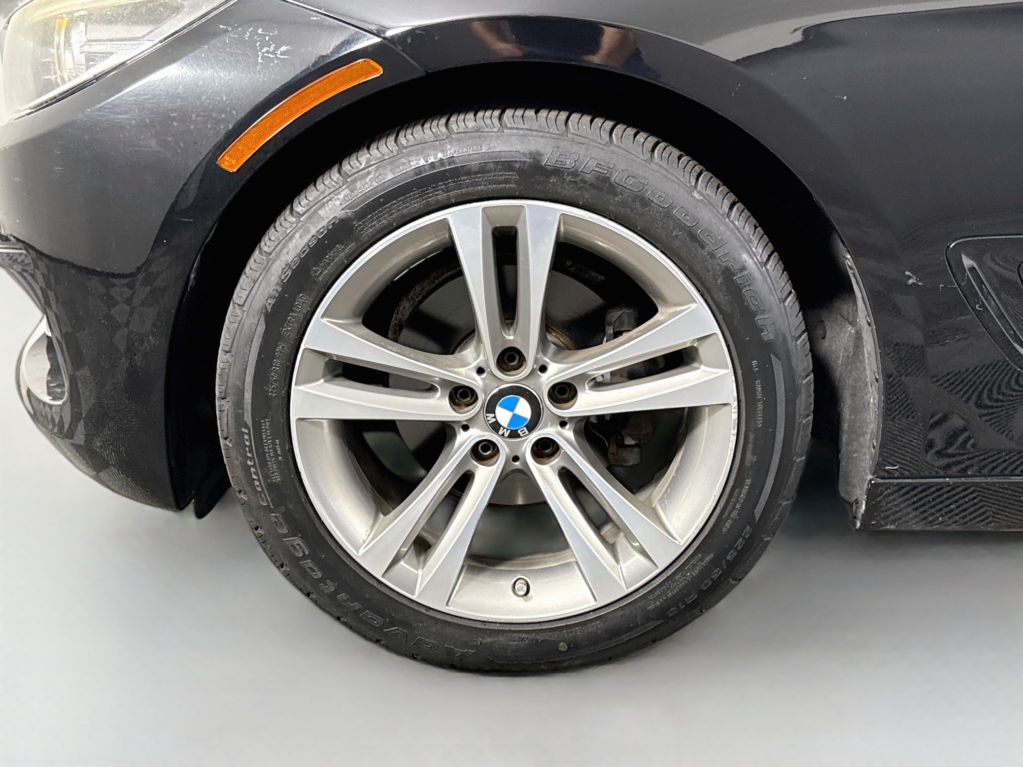 Used 2018 BMW 330i Gran Turismo xDrive AWD/4WD image 38