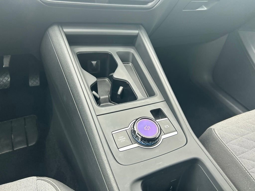 Certified 2025 Volkswagen Tiguan S FWD image 52