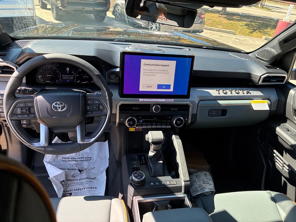 New 2025 Toyota Tacoma Trailhunter image 17