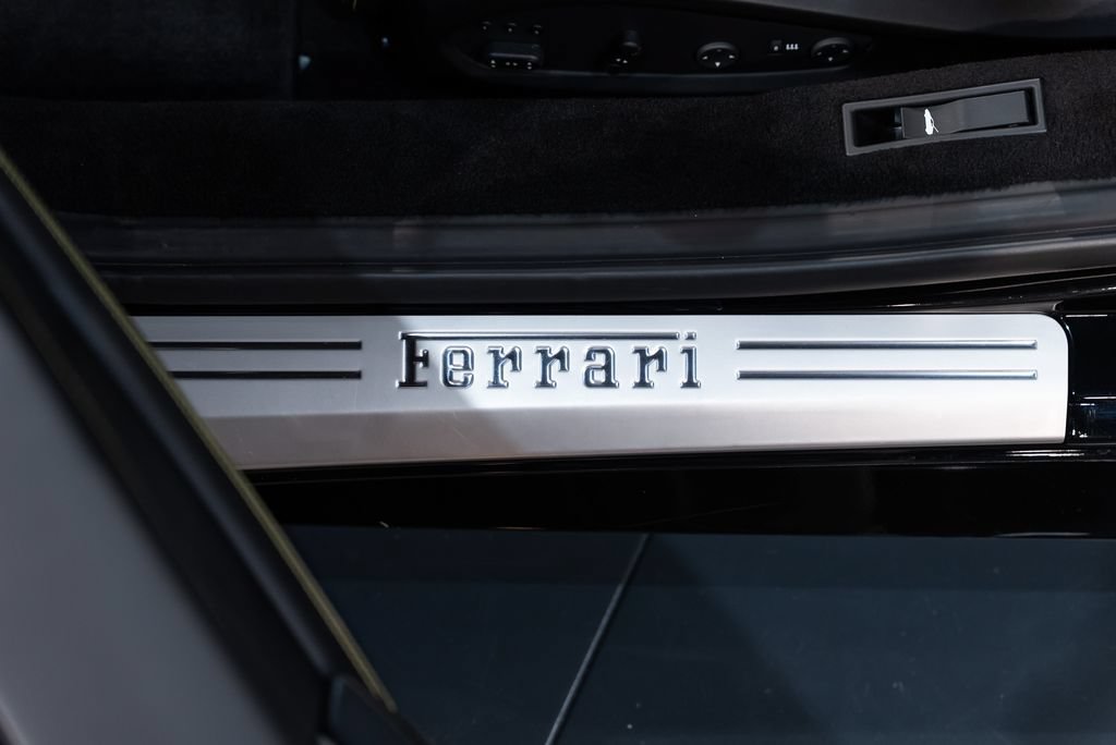Certified 2014 Ferrari 458 Spider RWD image 25