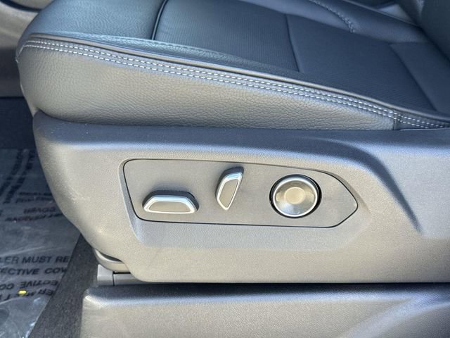 New 2026 GMC Yukon XL Denali w/ Denali Reserve Package image 21