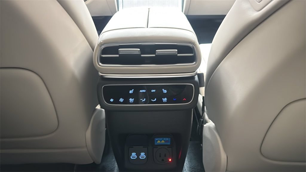 New 2026 Genesis GV80 3.5T Prestige AWD/4WD image 11
