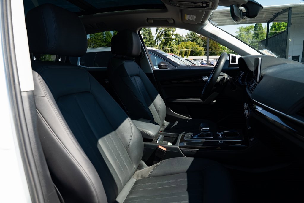Used 2020 Audi Q5 2.0T Premium Plus w/ Premium Plus Package image 24