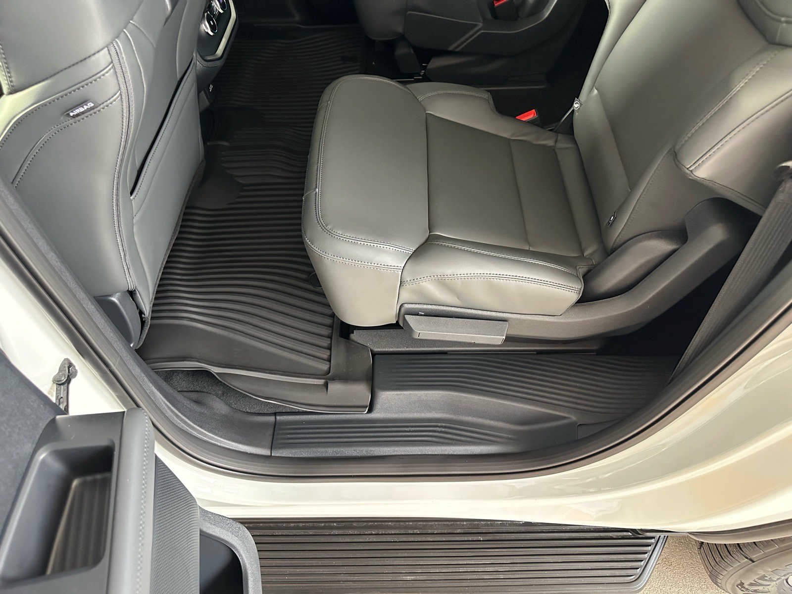 New 2027 Ford Expedition Max Active RWD image 22
