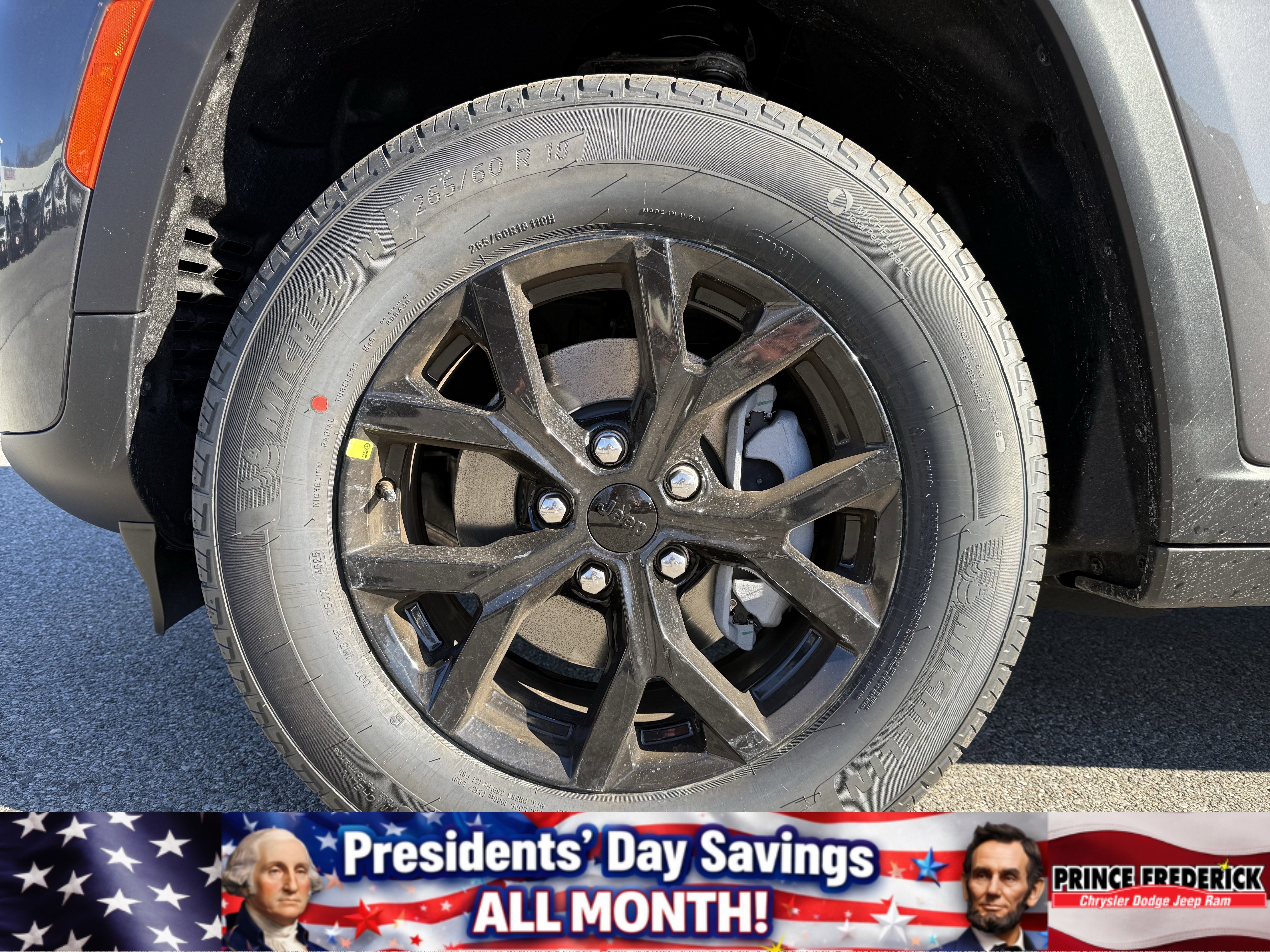 New 2026 Jeep Grand Cherokee Altitude image 9