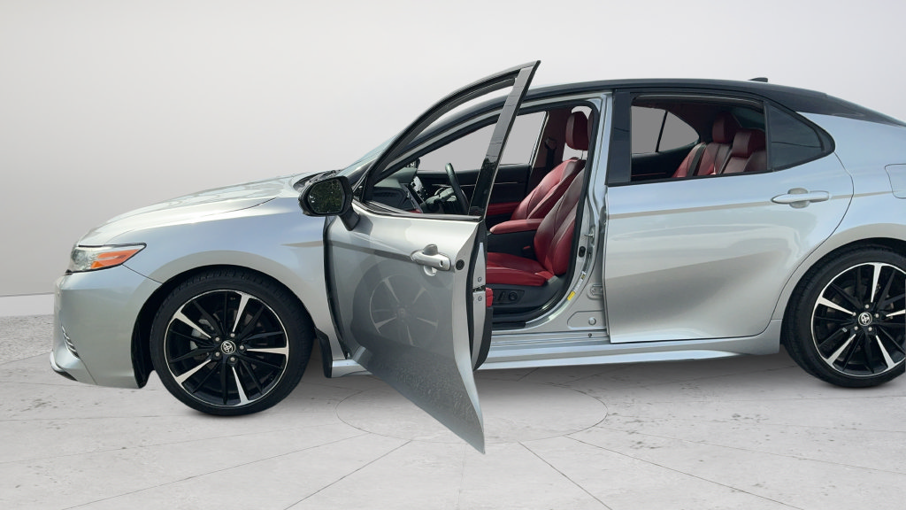 Used 2020 Toyota Camry XSE w/ Driver Assist Package FWD image 21