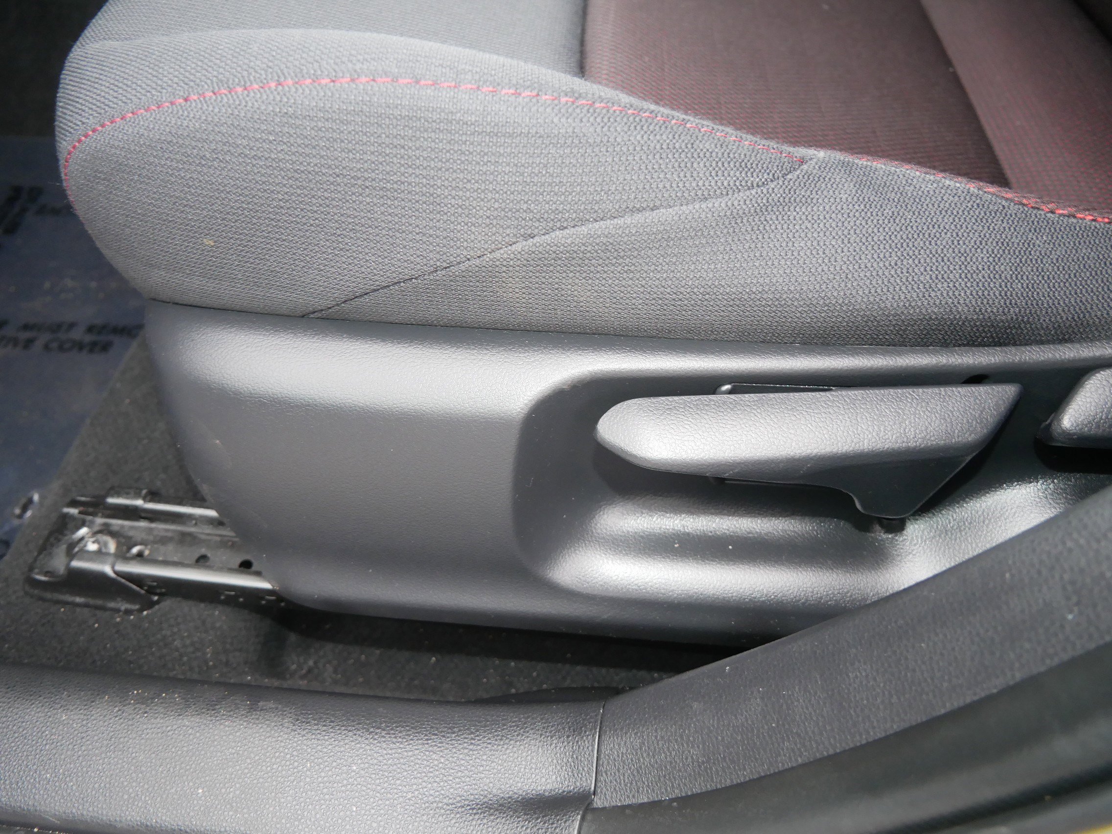 Used 2023 Toyota Corolla SE image 19