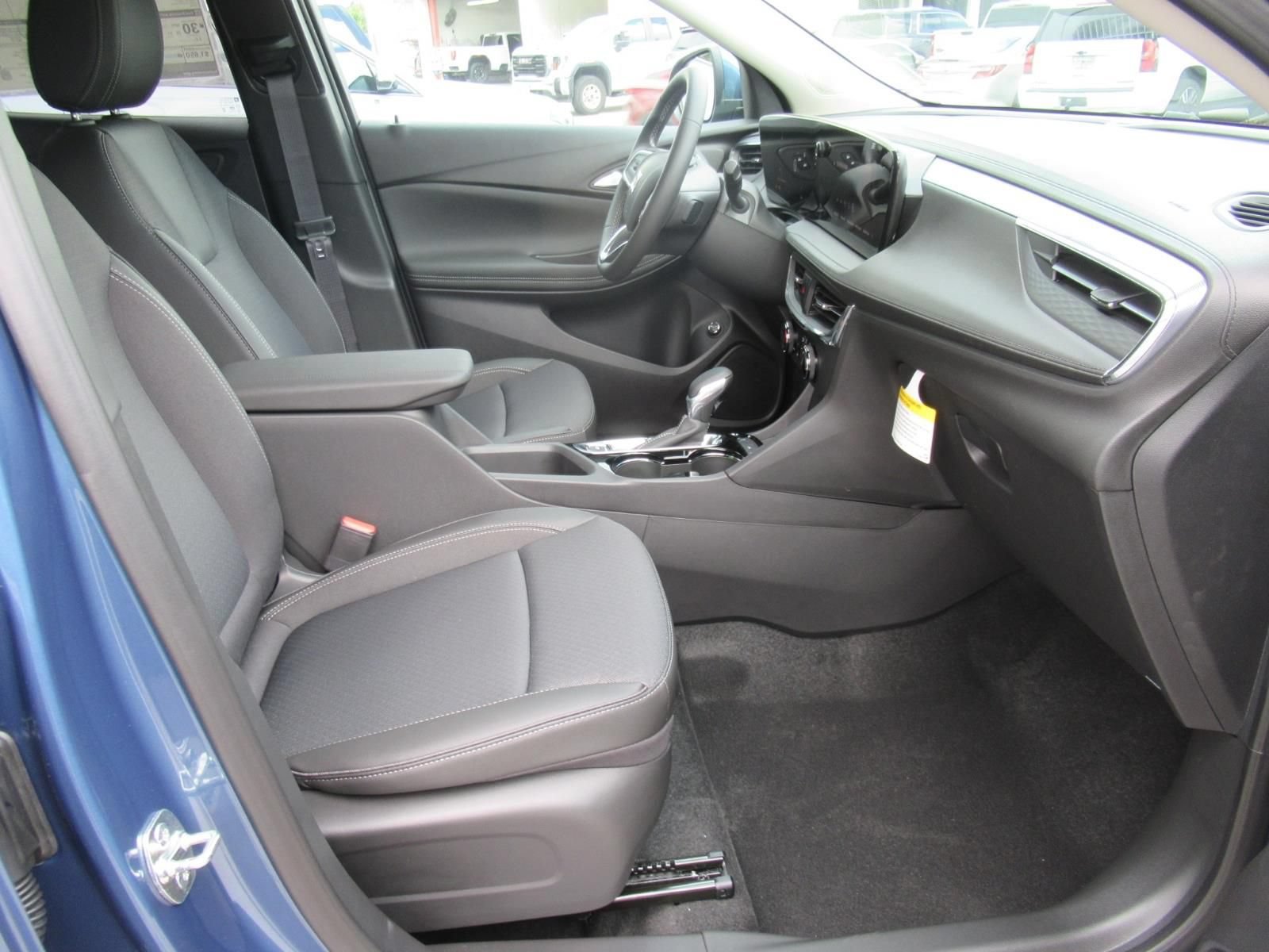 New 2026 Buick Encore GX Preferred w/ Comfort Package FWD image 10