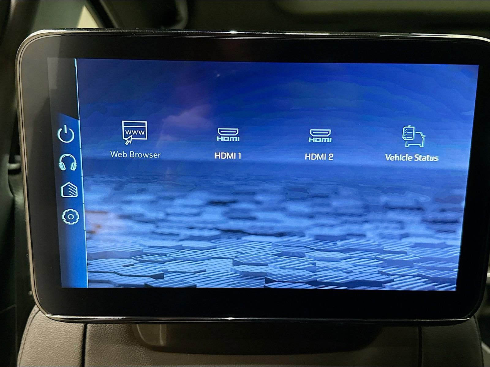 New 2026 Chevrolet Suburban Premier image 32