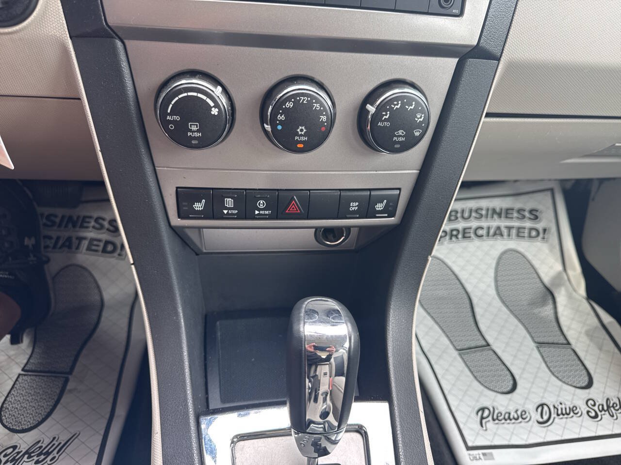 Used 2008 Dodge Avenger R/T w/ Premium Convenience Group FWD image 29
