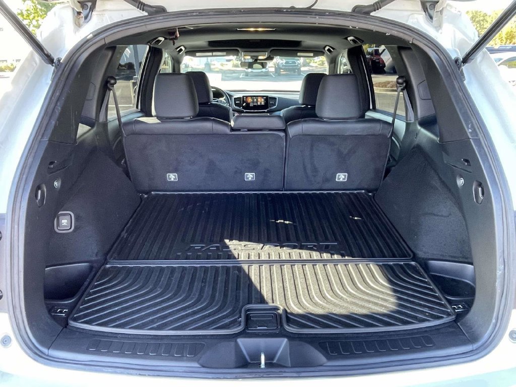 Used 2023 Honda Passport EX-L image 10