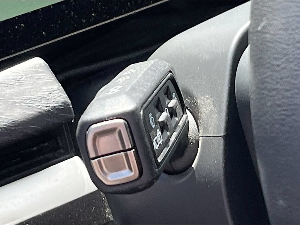 Used 2022 Rivian R1S Launch Edition AWD/4WD image 10