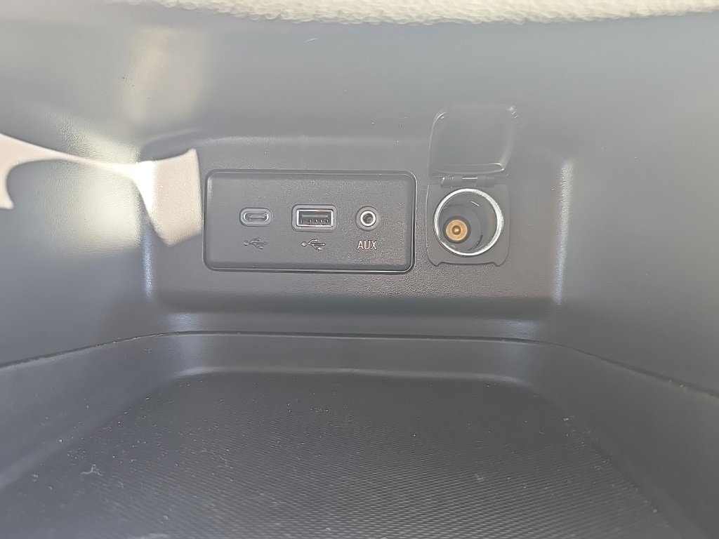 Used 2024 Chevrolet Equinox LS w/ LPO, Floor Liner Package image 25