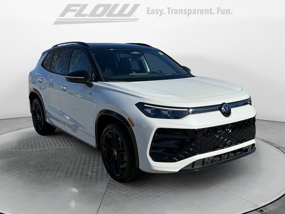 New 2026 Volkswagen Tiguan SE R-Line AWD/4WD image 1