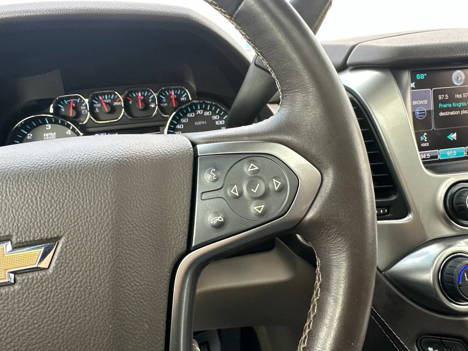 Used 2015 Chevrolet Suburban LTZ AWD/4WD image 58