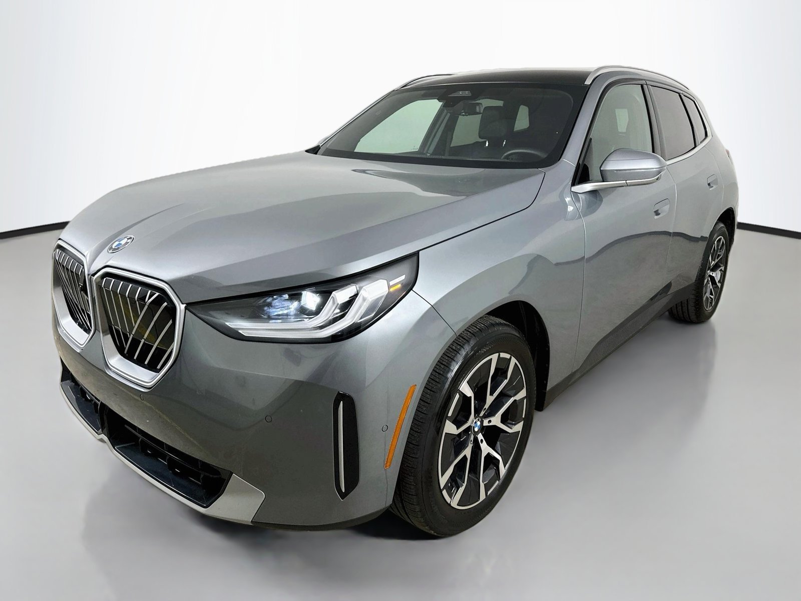 Used 2026 BMW X3 xDrive30i w/ Premium Package AWD/4WD image 1