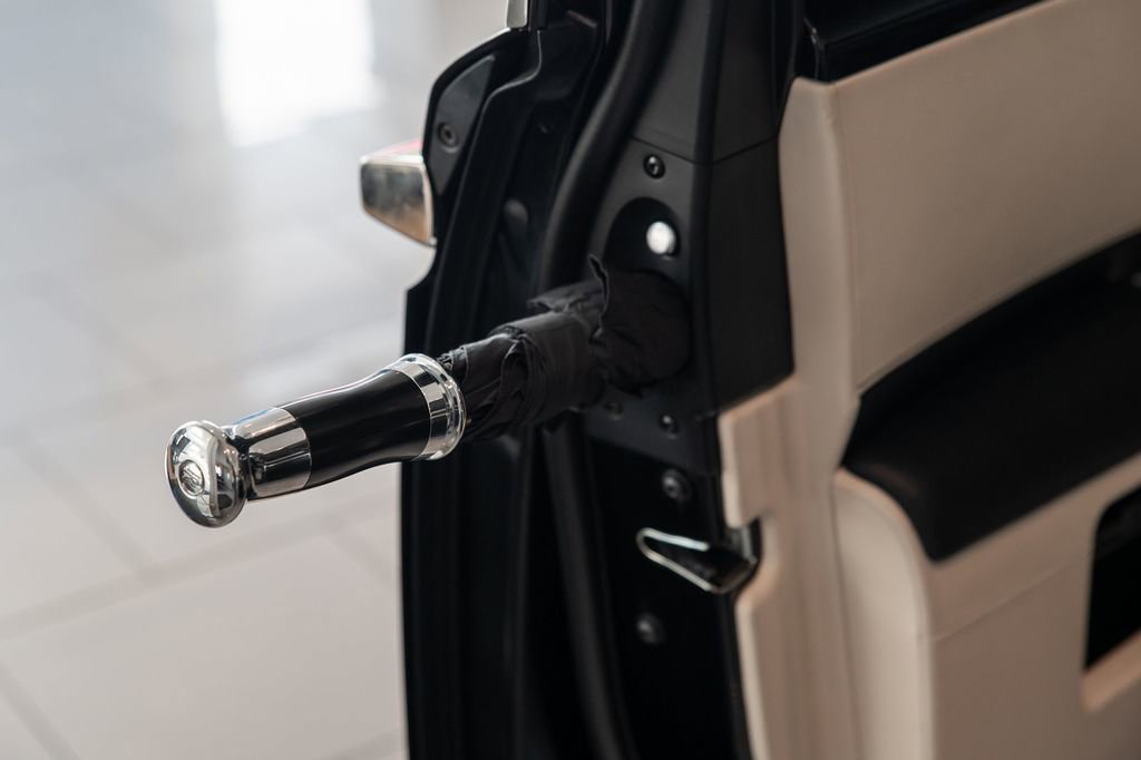 Used 2018 Rolls-Royce Ghost image 26