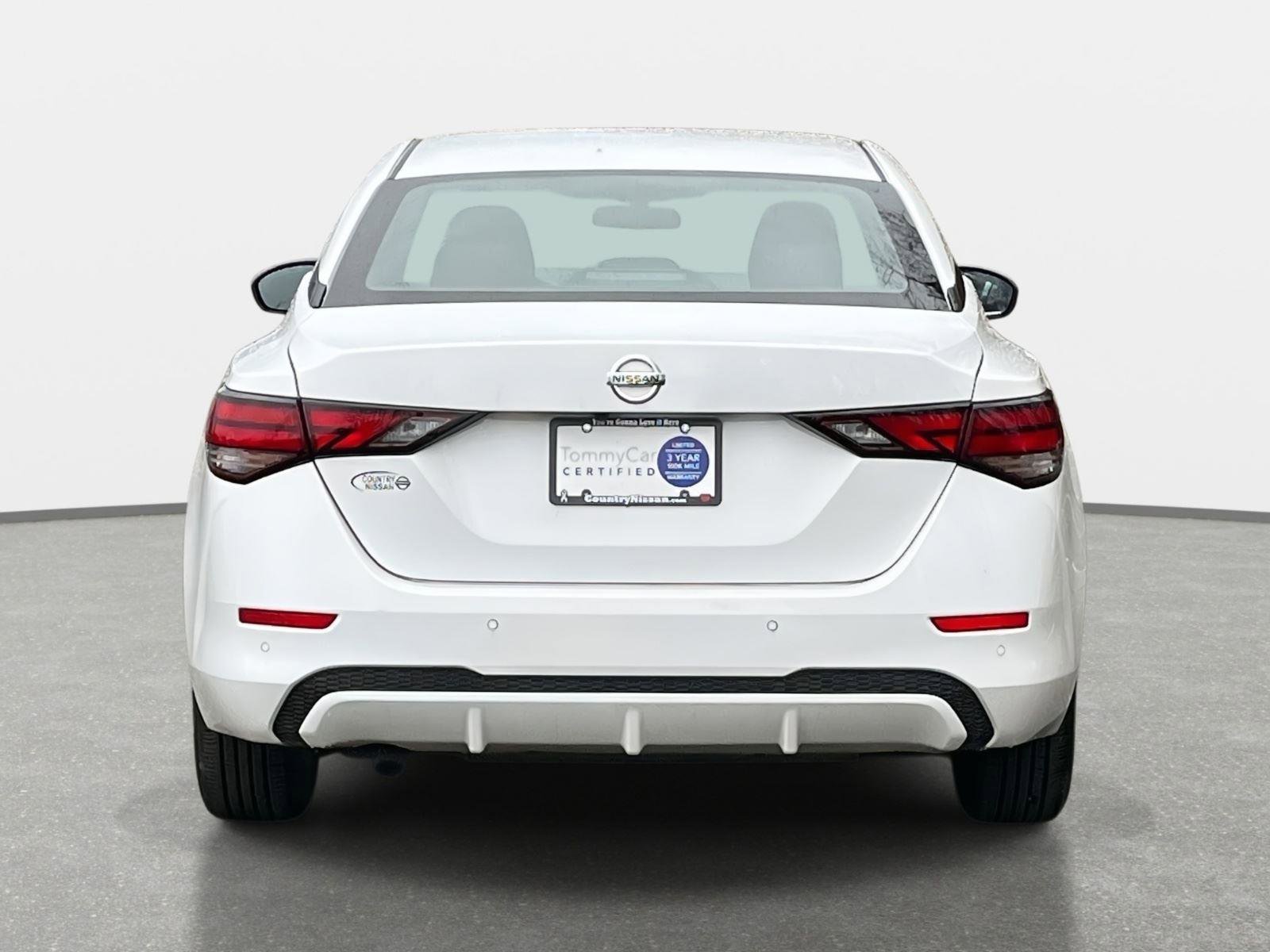 Used 2022 Nissan Sentra S image 6