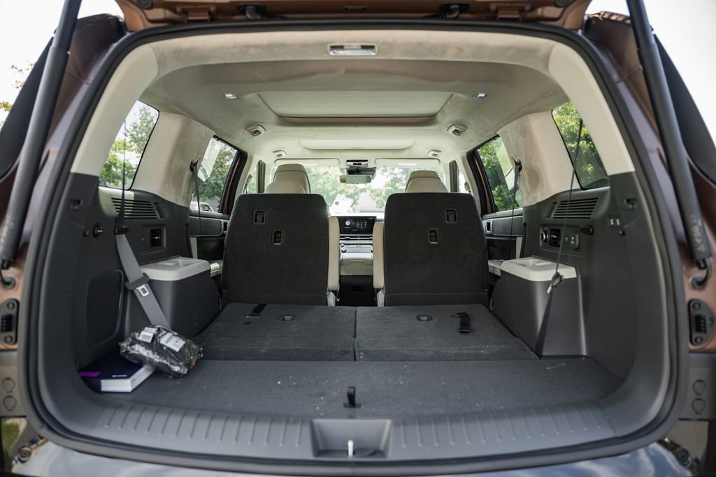 New 2025 Hyundai Santa Fe Calligraphy image 10