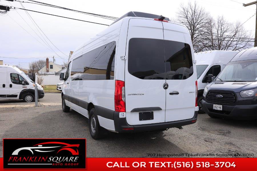 Used 2025 Mercedes-Benz Sprinter 2500 image 6