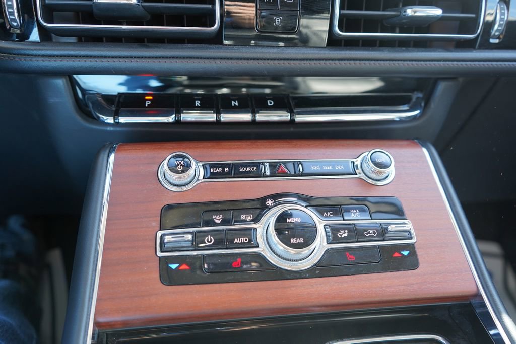 Used 2024 Lincoln Aviator Reserve image 37