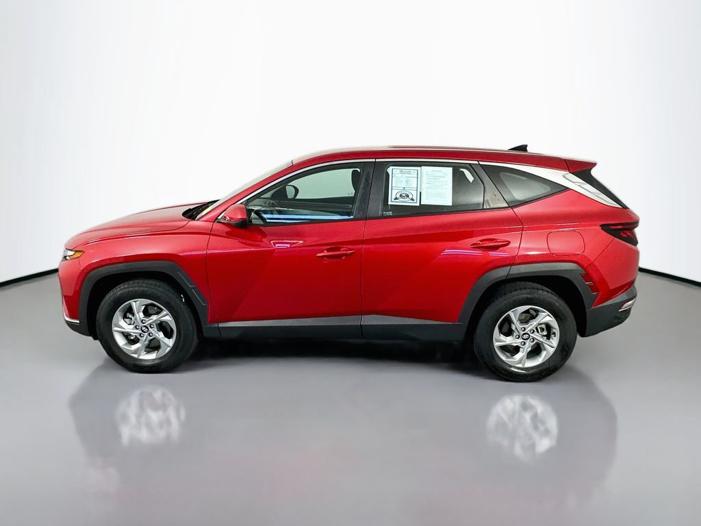 Used 2023 Hyundai Tucson SE AWD/4WD image 4