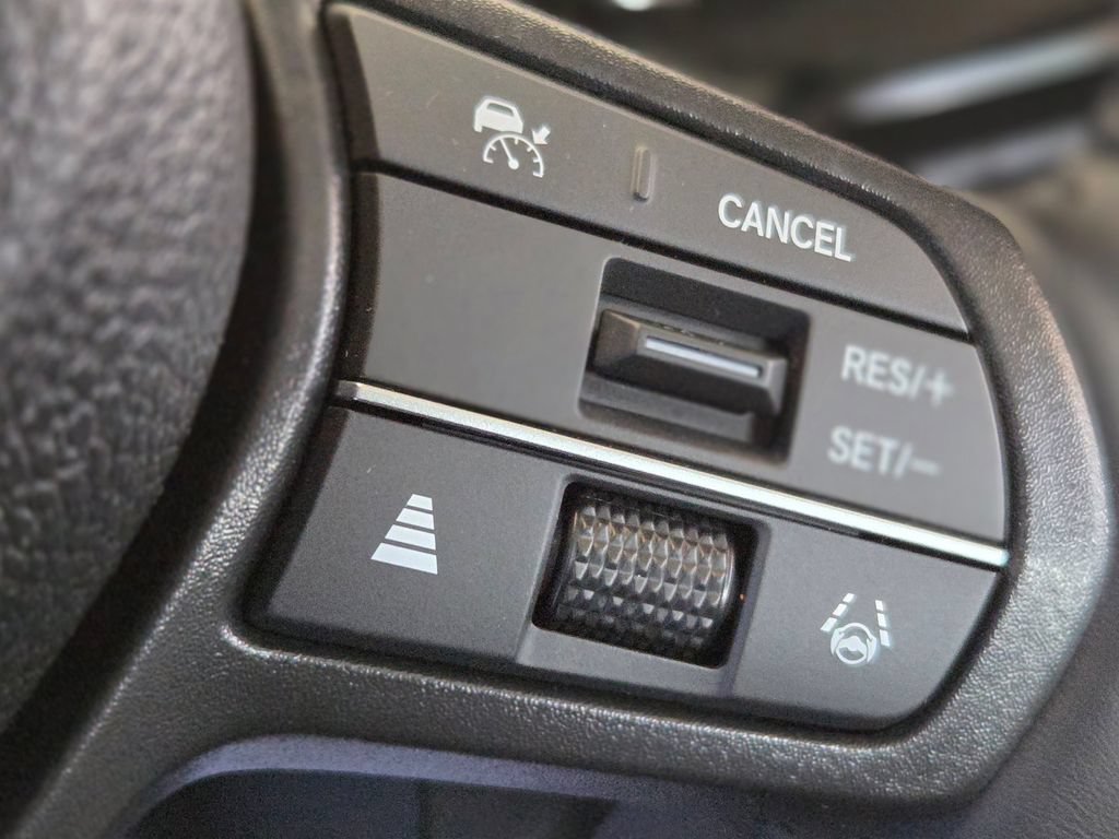 Certified 2025 Honda Accord EX-L image 29