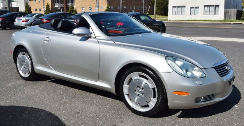 Used 2004 Lexus SC 430 Convertible image 9